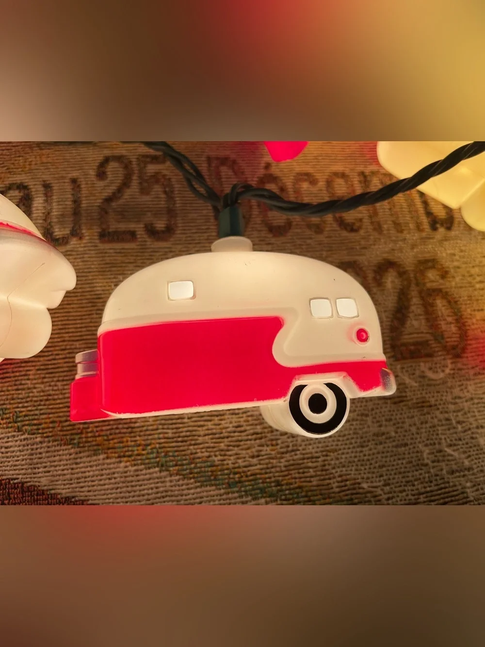 Vintage Red/White Camper Trailer 10-light Set Blowmold Christmas Lights